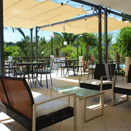 فندق مبيت وإفطار Sejuda بيسْكيتْشّي